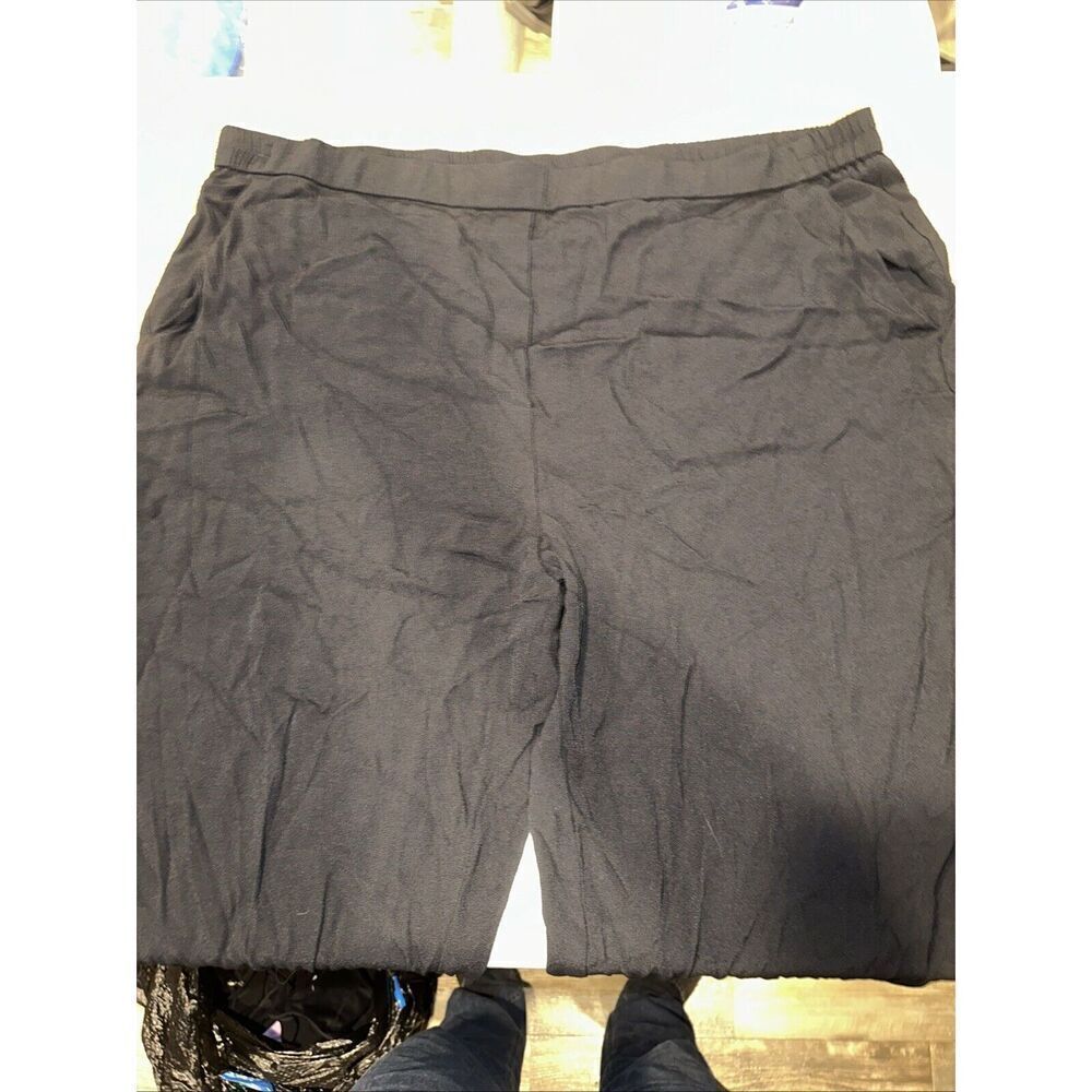 Halogen Black Pull On Elastic Back Pants. Size 22. NWOT. 16